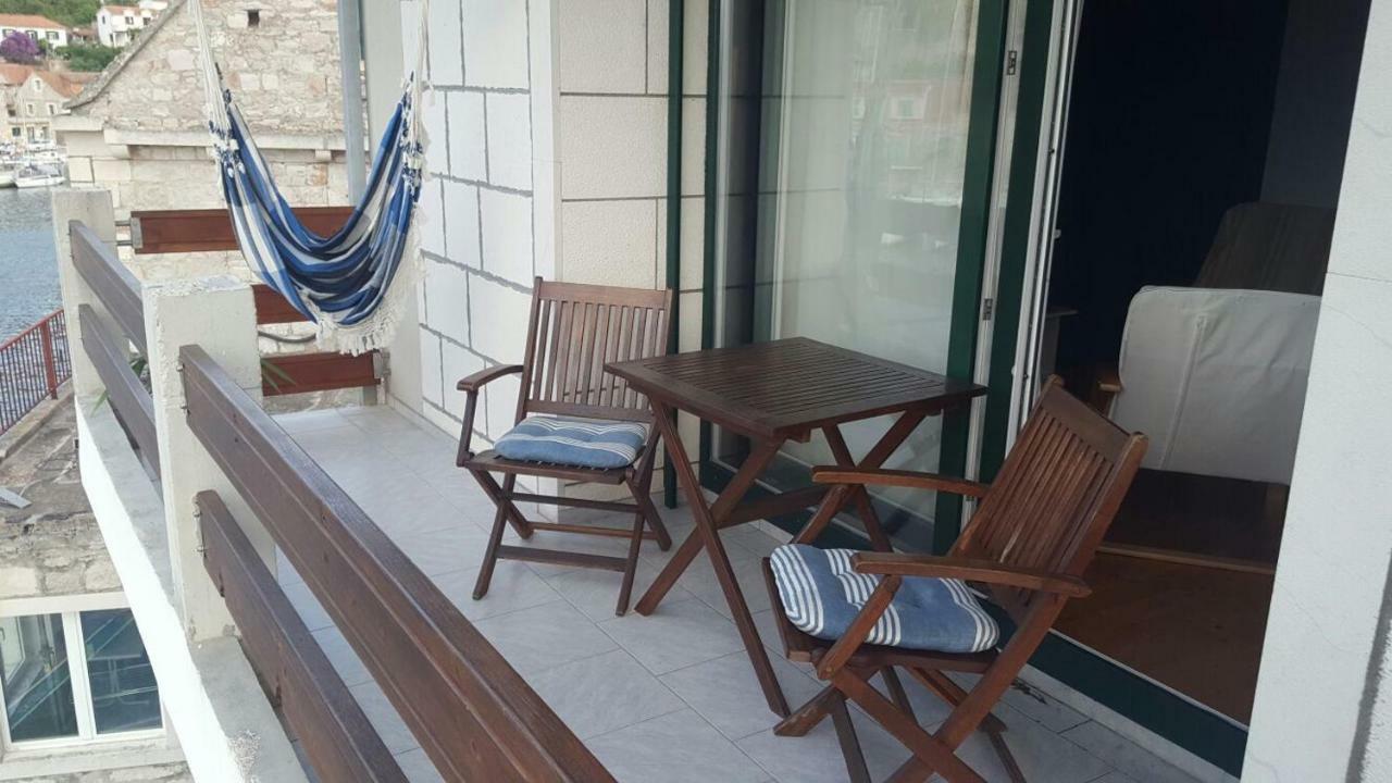 Apartment Vana Stomorska Buitenkant foto